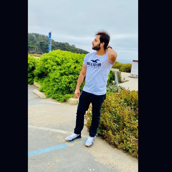 Meet your Posher, Saurabh - Picture 1 of 1